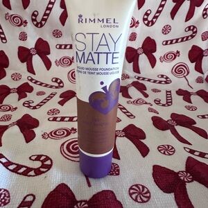 Rimmel London Stay Matte Liquid Mousse Foundation - Light Mocha